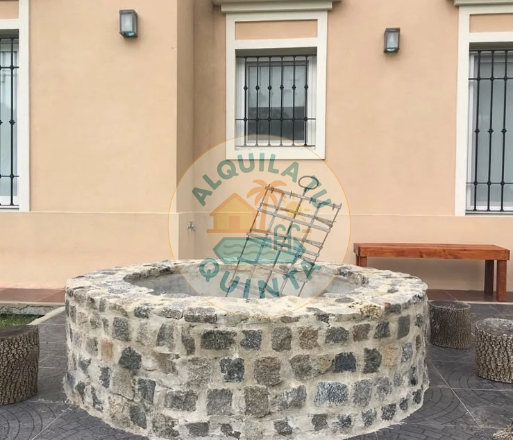Parrilla, asador y horno de barro - Estancia N.º 15 — Lobos