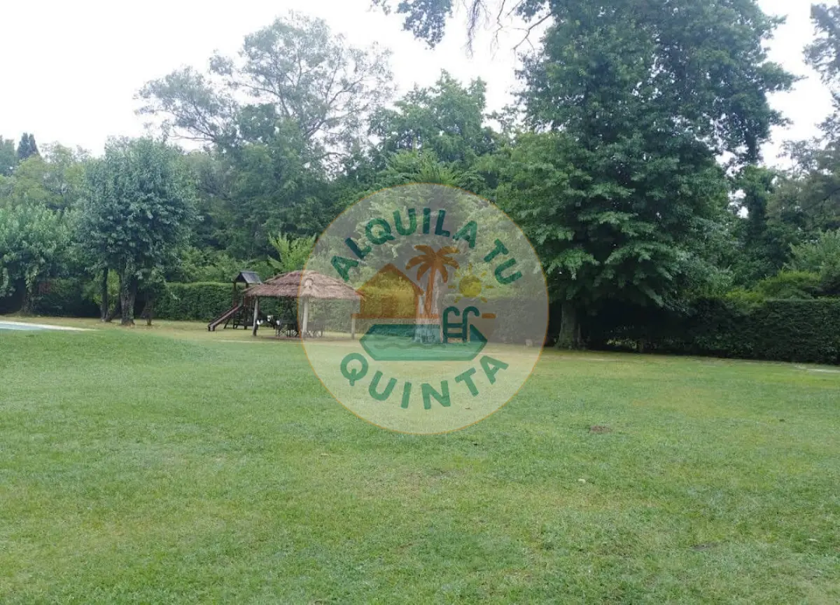Pileta y parque - Quinta N.º 4 — Yei Porá, Tortuguitas