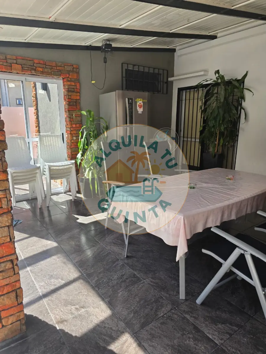 Detalle de la propiedad - Quincho N.º 5 — Pileta climatizada — Gerli, Avellaneda