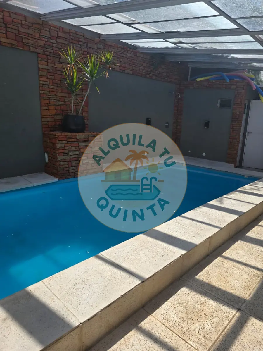 Pileta y parque - Quincho N.º 5 — Pileta climatizada — Gerli, Avellaneda